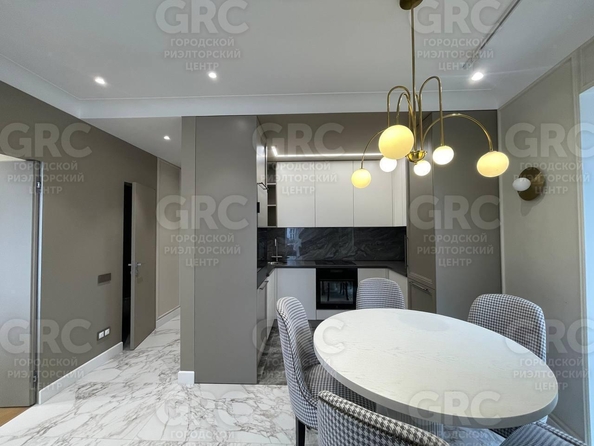 
  Продается 3-комн. квартира, 88 м², Депутатская ул, д. 10
. Фото 4.