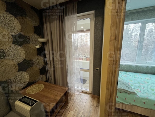 
  Продается 1-комн. квартира, 33.2 м², Полтавская ул, д. 54
. Фото 2.