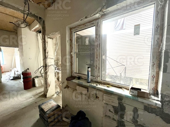 
  Продается 2-комн. квартира, 40 м², Земляничная ул, д. 5
. Фото 3.