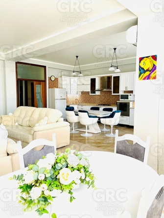 
  Продается 3-комн. квартира, 133 м², Волжская ул, д. 57
. Фото 1.