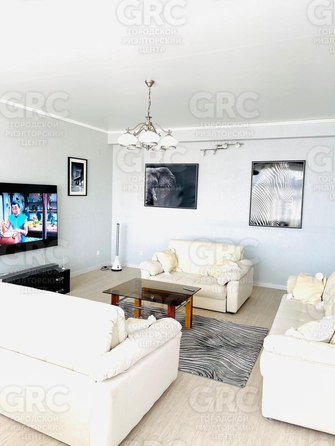 
  Продается 3-комн. квартира, 133 м², Волжская ул, д. 57
. Фото 7.