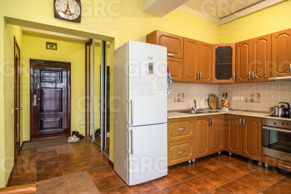 
  Продается 2-комн. квартира, 47 м², Бытха ул, д. 41/19
. Фото 2.