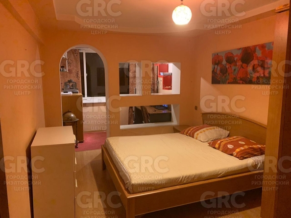 
  Продается 3-комн. квартира, 70 м², Чехова ул, д. 9
. Фото 4.
