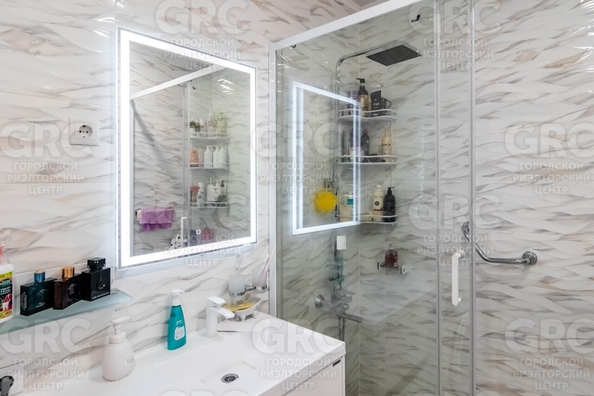 
  Продается 2-комн. квартира, 66 м², Грузинский пер, д. 1
. Фото 12.