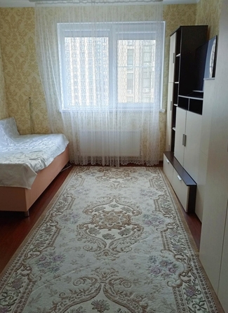 
  Продается 1-комн. квартира, 38 м², Рождественская ул, д. 52
. Фото 1.