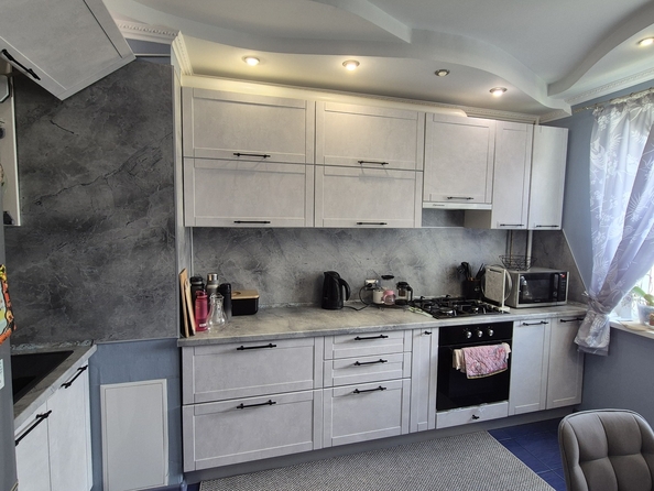 
  Продается 3-комн. квартира, 62 м², Ленина ул, д. 181
. Фото 8.
