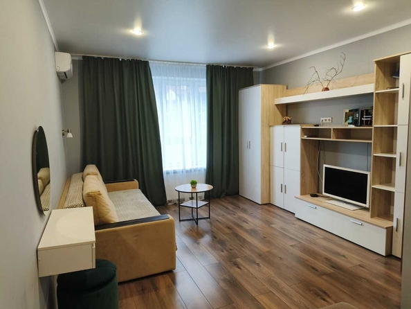 
  Продается 1-комн. квартира, 40 м², Ивана Голубца ул, д. 147
. Фото 16.