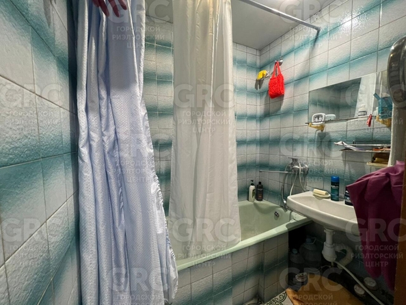 
  Продается 3-комн. квартира, 80 м², Искры ул, д. 50
. Фото 6.