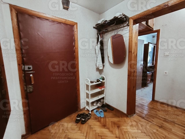 
  Продается 3-комн. квартира, 80 м², Искры ул, д. 50
. Фото 8.