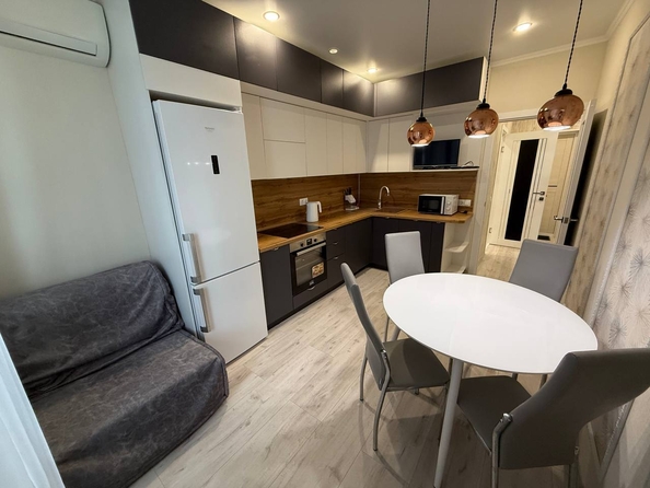
  Продается 1-комн. квартира, 45 м², Ивана Голубца ул, д. 147
. Фото 1.
