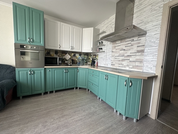 
  Продается 2-комн. квартира, 65 м², Ленина ул, д. 229
. Фото 1.