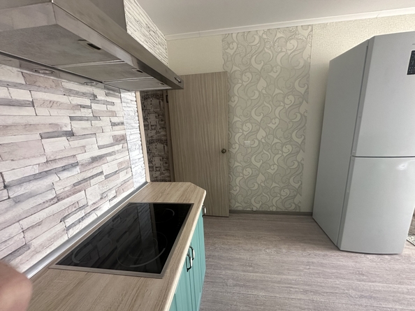 
  Продается 2-комн. квартира, 65 м², Ленина ул, д. 229
. Фото 26.