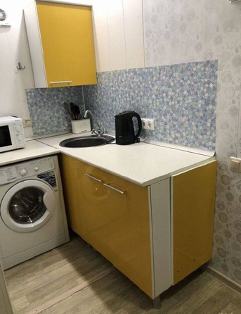 
  Продается 1-комн. квартира, 30 м², Сурикова ул
. Фото 7.