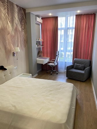 
  Продается 1-комн. квартира, 54 м², Крымская ул
. Фото 3.
