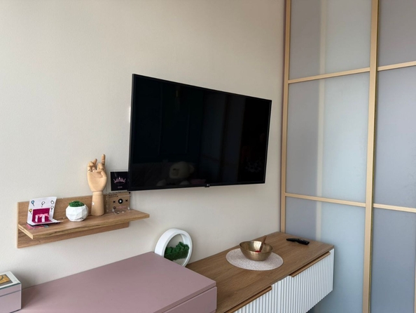 
  Продается 2-комн. квартира, 55 м², Крымская ул
. Фото 3.
