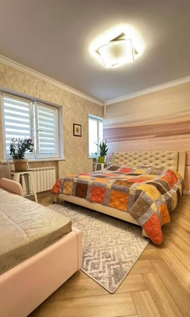 
  Продается 3-комн. квартира, 86 м², Островского ул
. Фото 8.