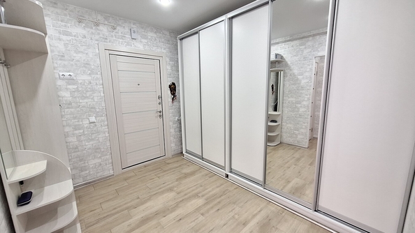 
  Продается 2-комн. квартира, 68 м², Адмирала Пустошкина ул, д. 22к5
. Фото 10.