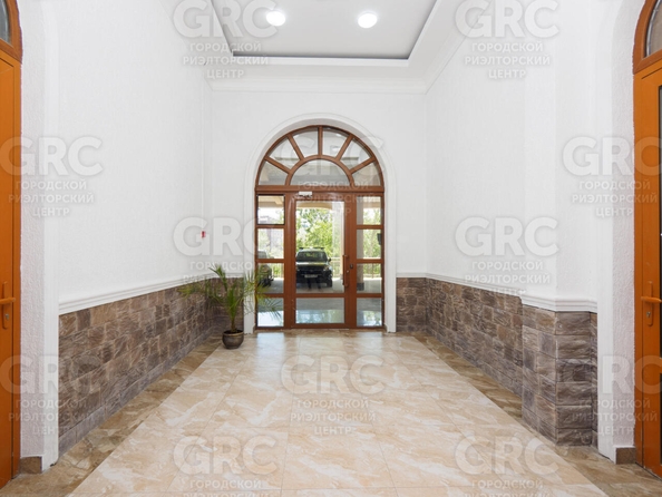 
  Продается 2-комн. квартира, 66.1 м², Бамбуковая ул, д. 48
. Фото 5.