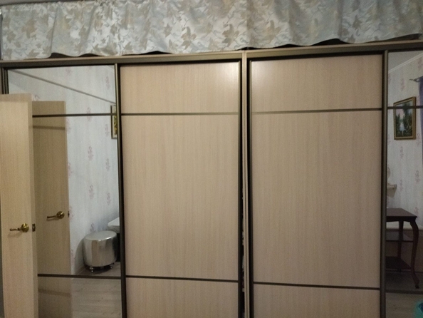 
  Продается 3-комн. квартира, 130 м², Владимирская ул, д. 146к1
. Фото 12.