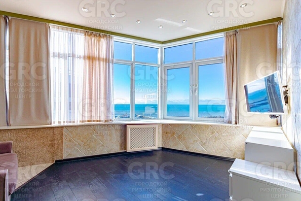 
  Продается 2-комн. квартира, 114 м², Первомайская ул, д. 21
. Фото 7.