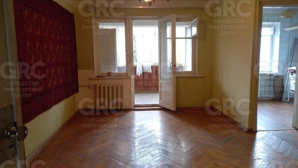 
  Продается 2-комн. квартира, 46 м², Конституции СССР ул, д. 10
. Фото 1.
