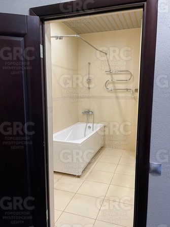 
  Продается 3-комн. квартира, 57 м², Туапсинская ул, д. 9/2
. Фото 12.