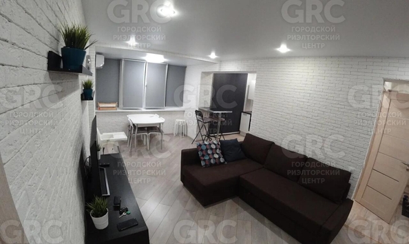 
  Продается 3-комн. квартира, 53.5 м², Роз ул, д. 37
. Фото 1.