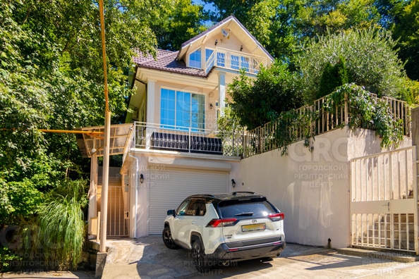 
  Продается дом, 200 м², Сочи
. Фото 10.