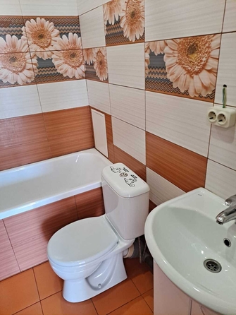 
  Продается 1-комн. квартира, 33 м², Рождественская ул, д. 42
. Фото 9.