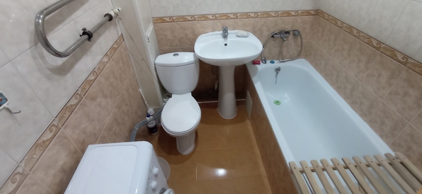 
  Продается 2-комн. квартира, 51 м², Терская ул, д. 40
. Фото 11.