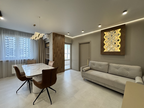 
  Продается 2-комн. квартира, 60 м², ЖК Два Адмирала, дом 2
. Фото 2.