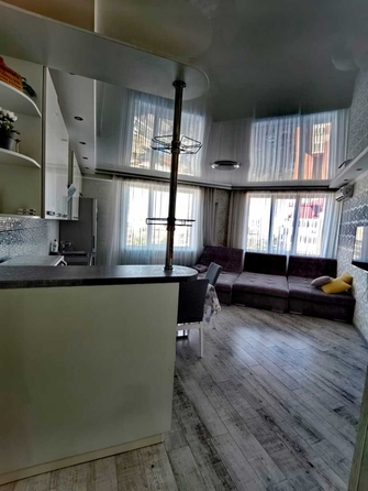 
  Продается 2-комн. квартира, 86 м², Омелькова ул, д. 21
. Фото 15.