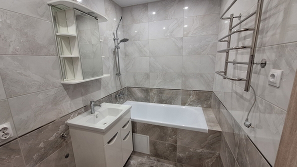 
  Продается 2-комн. квартира, 68 м², Адмирала Пустошкина ул, д. 22к10
. Фото 6.