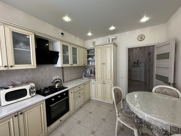 
  Продается 2-комн. квартира, 54 м², Ленина ул, д. 180Ак5
. Фото 3.
