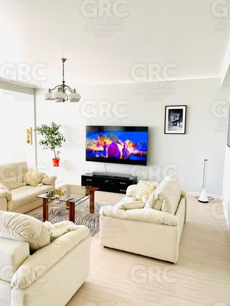 
  Продается 3-комн. квартира, 140 м², Волжская ул, д. 57
. Фото 5.
