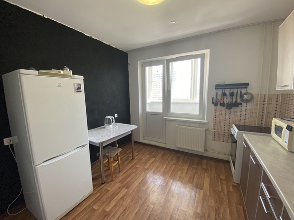 
  Продается 1-комн. квартира, 37 м², Ленина ул, д. 196
. Фото 8.
