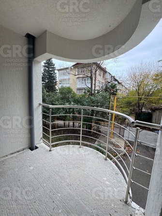 
  Продается 2-комн. квартира, 43 м², Туапсинская ул, д. 19
. Фото 4.