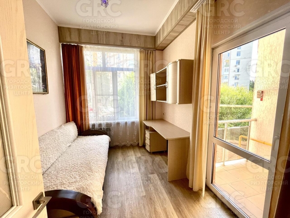 
  Продается 2-комн. квартира, 50 м², Вишневая ул, д. 18/7
. Фото 6.