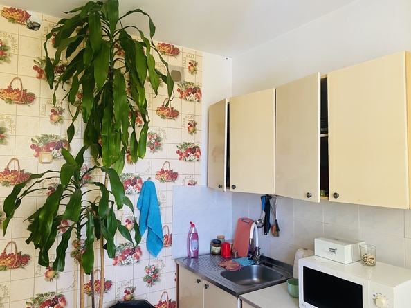 
  Продается 3-комн. квартира, 64 м², Крылова ул, д. 12
. Фото 5.