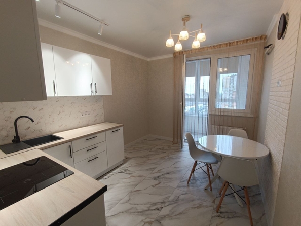 
  Продается 1-комн. квартира, 41 м², Ленина ул, д. 173Ак1
. Фото 2.