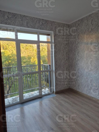 
  Продается 1-комн. квартира, 43.2 м², Октября (Хостинский р-н) ул, д. 10А
. Фото 5.