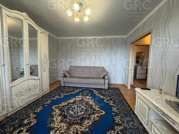 
  Продается 2-комн. квартира, 67 м², Вишневая ул, д. 17
. Фото 1.