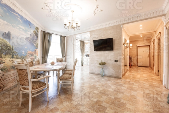 
  Продается 4-комн. квартира, 147 м², Депутатская ул, д. 9
. Фото 3.