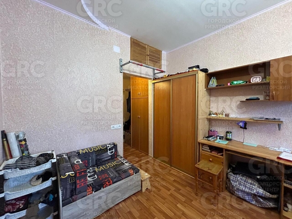 
  Продается 1-комн. квартира, 35 м², Виноградная ул, д. 230А
. Фото 2.