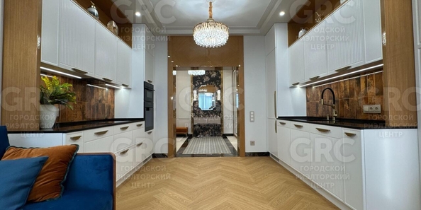 
  Продается 3-комн. квартира, 120 м², Войкова ул, д. 21
. Фото 4.