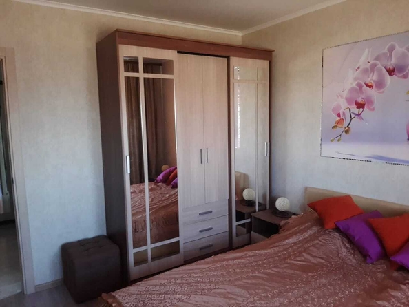 
  Продается 2-комн. квартира, 57 м², Ленина ул, д. 233
. Фото 7.