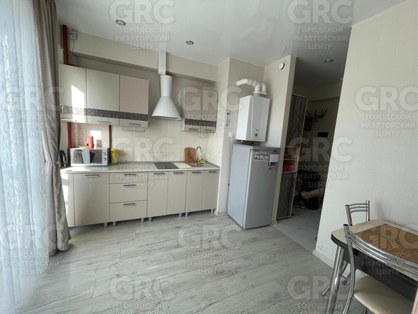 
  Продается 1-комн. квартира, 28.4 м², Волжская ул, д. 34/4
. Фото 4.