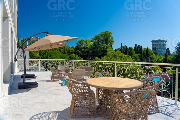 
  Продается 3-комнатный апартамент, 150 м², Войкова ул, д. 14а
. Фото 1.