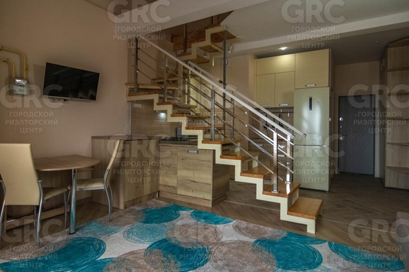 
  Продается 2-комн. квартира, 65 м², Клубничная ул, д. 2/4
. Фото 4.
