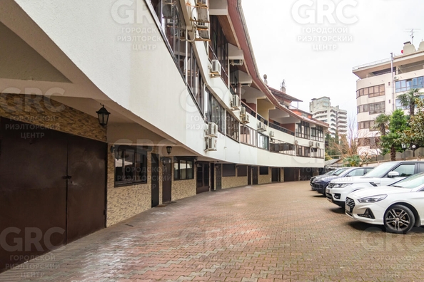 
  Продается 4-комн. квартира, 228 м², Депутатская ул, д. 7
. Фото 1.